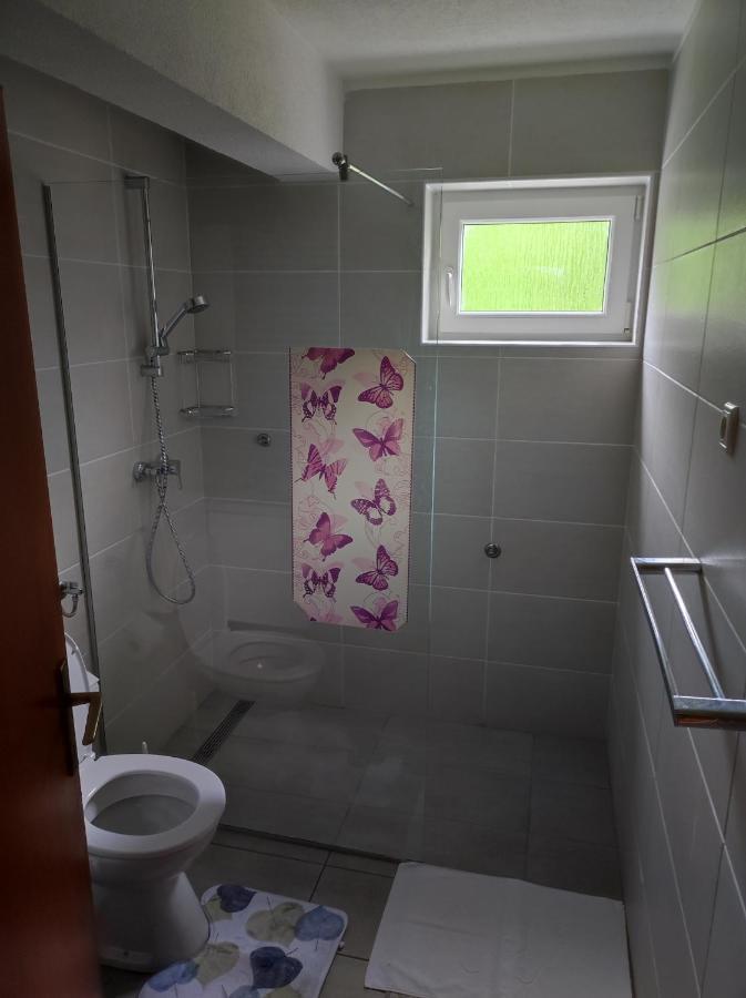Apartment Sanja สโมลยานัซ ภายนอก รูปภาพ